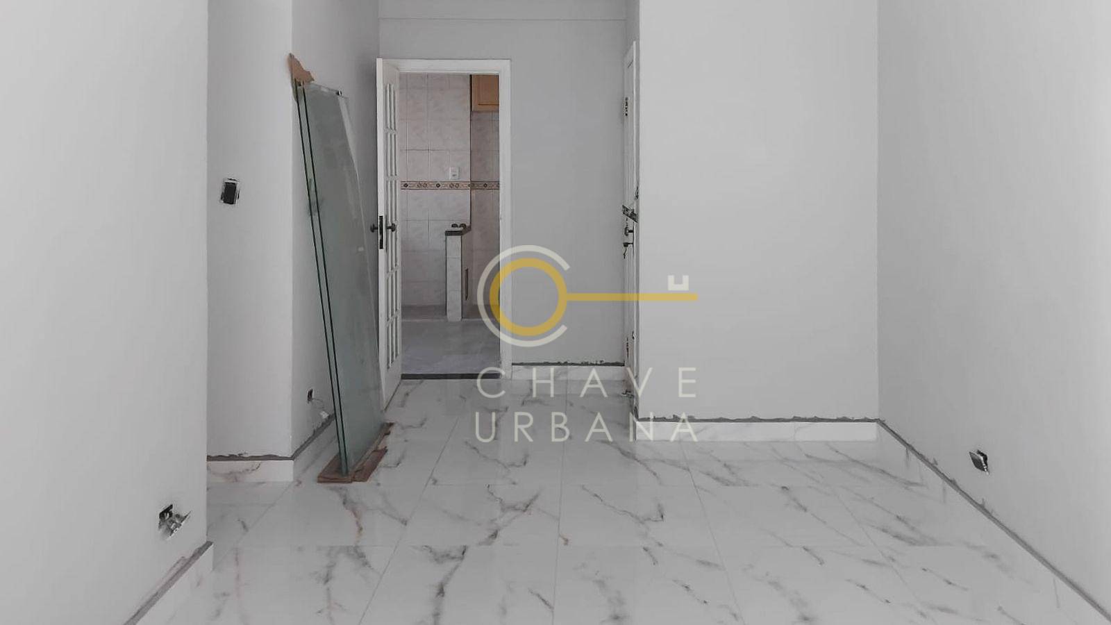 Apartamento à venda e aluguel com 2 quartos, 80m² - Foto 2