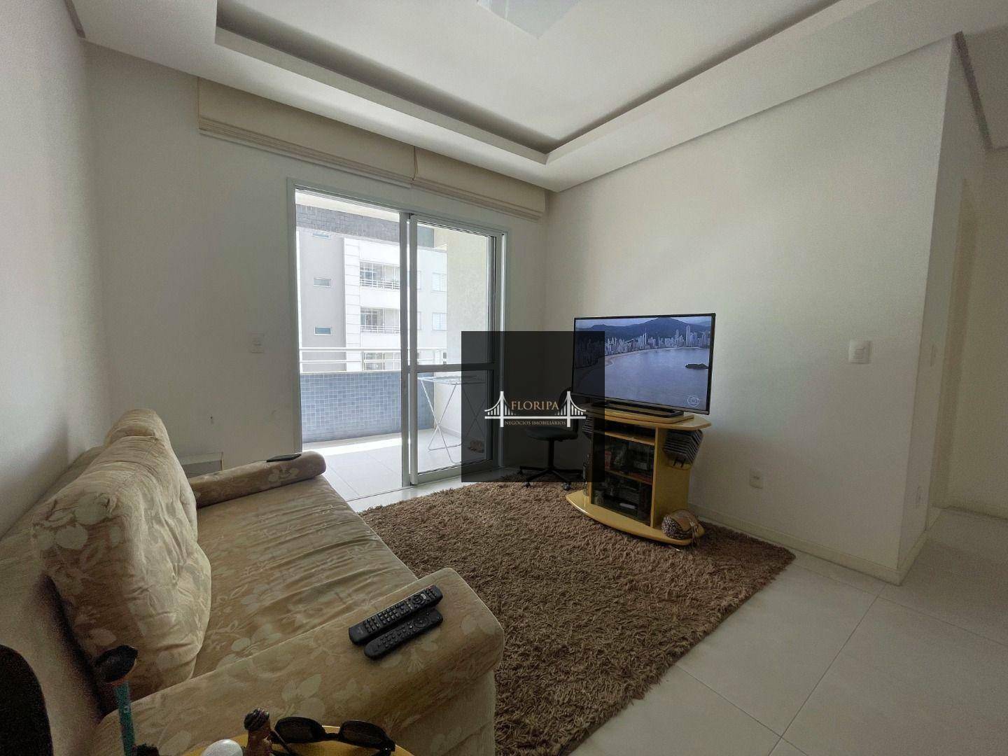 Apartamento à venda com 2 quartos, 78m² - Foto 3