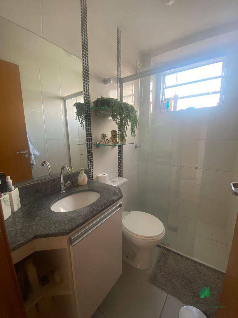 Apartamento à venda com 2 quartos, 65m² - Foto 12