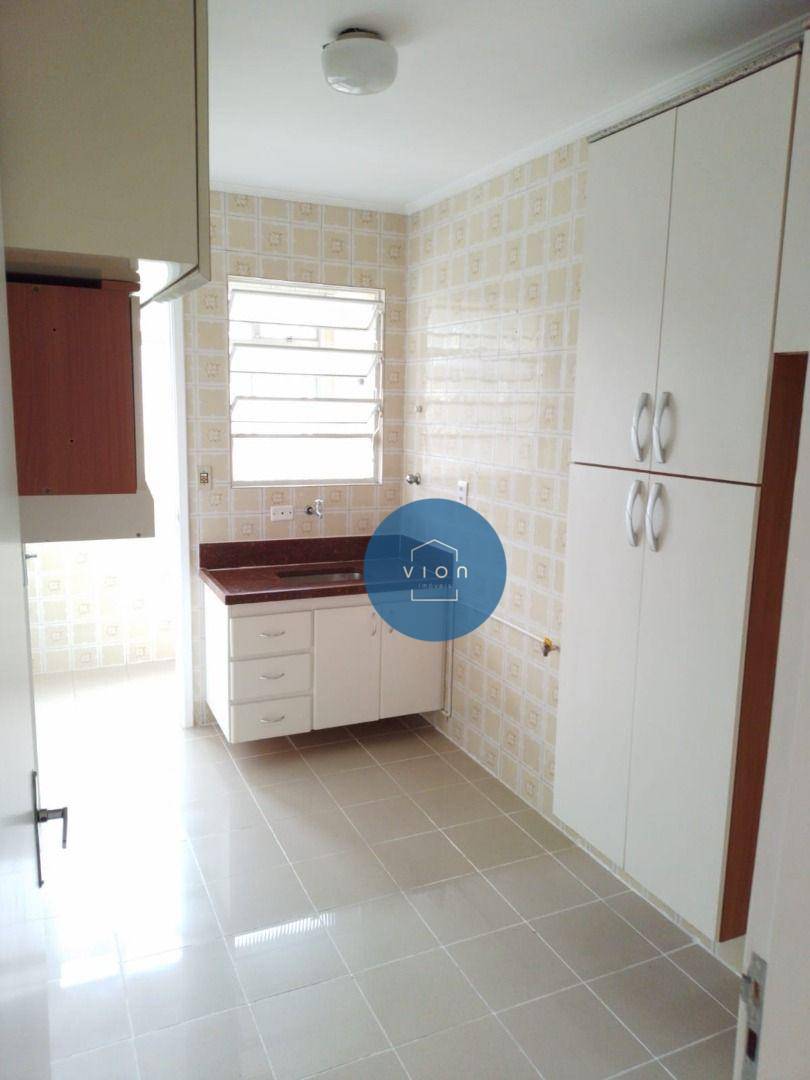 Apartamento para alugar com 2 quartos, 55m² - Foto 11