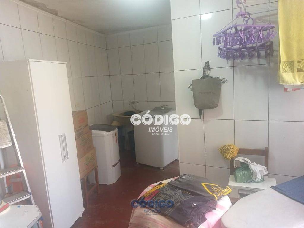 Casa à venda com 3 quartos, 110m² - Foto 12