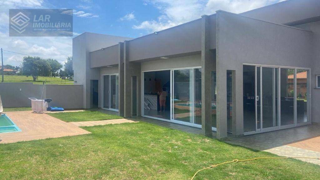 Casa de Condomínio à venda e aluguel com 4 quartos, 500m² - Foto 1