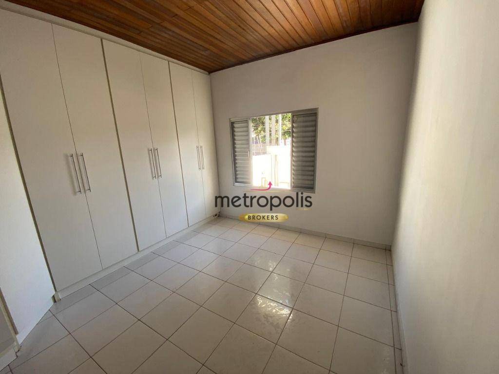 Casa para alugar com 3 quartos, 200m² - Foto 10