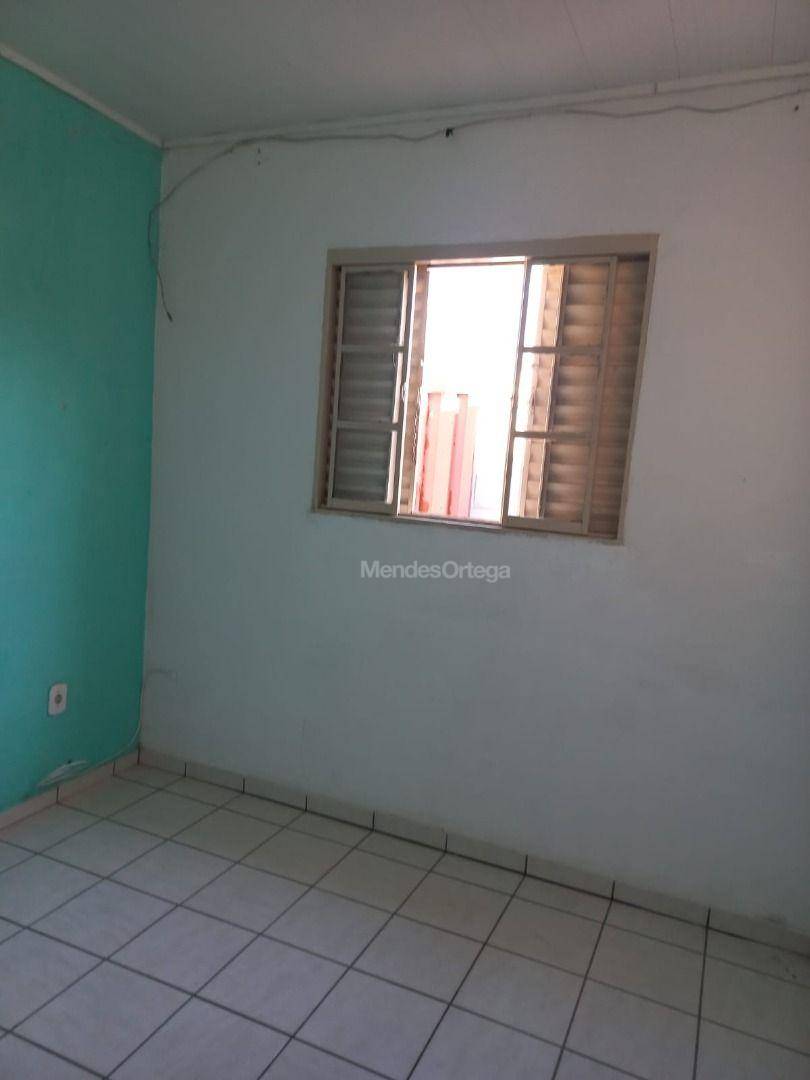 Casa de Condomínio para alugar com 1 quarto, 35m² - Foto 5