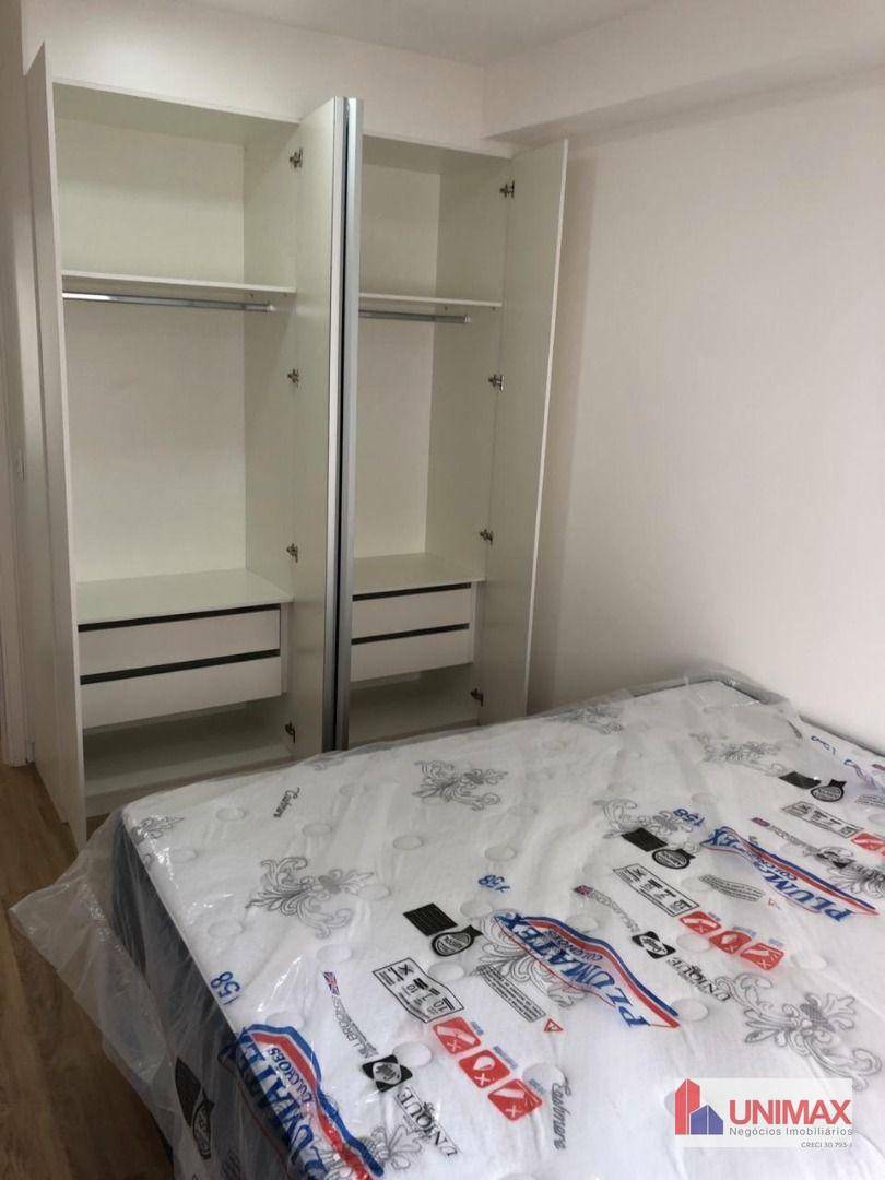 Apartamento para alugar com 1 quarto, 53m² - Foto 14