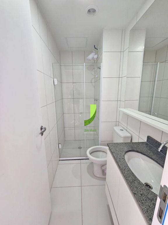 Apartamento para alugar com 2 quartos, 39m² - Foto 10