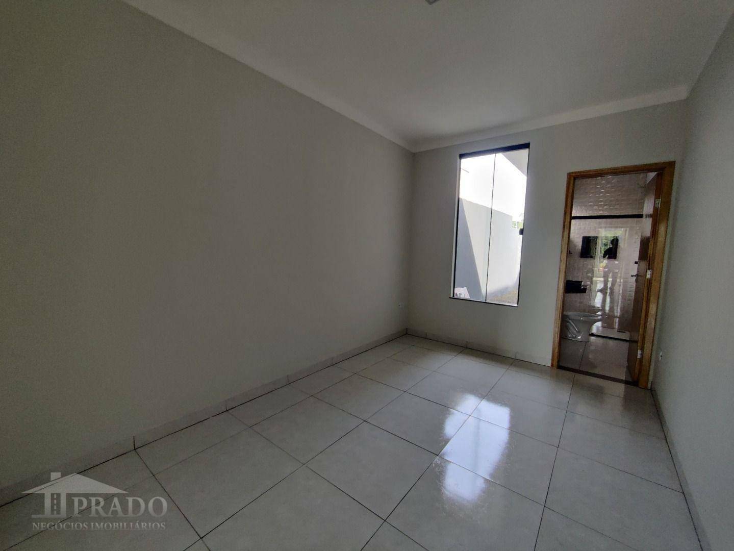 Casa à venda com 2 quartos, 71m² - Foto 11