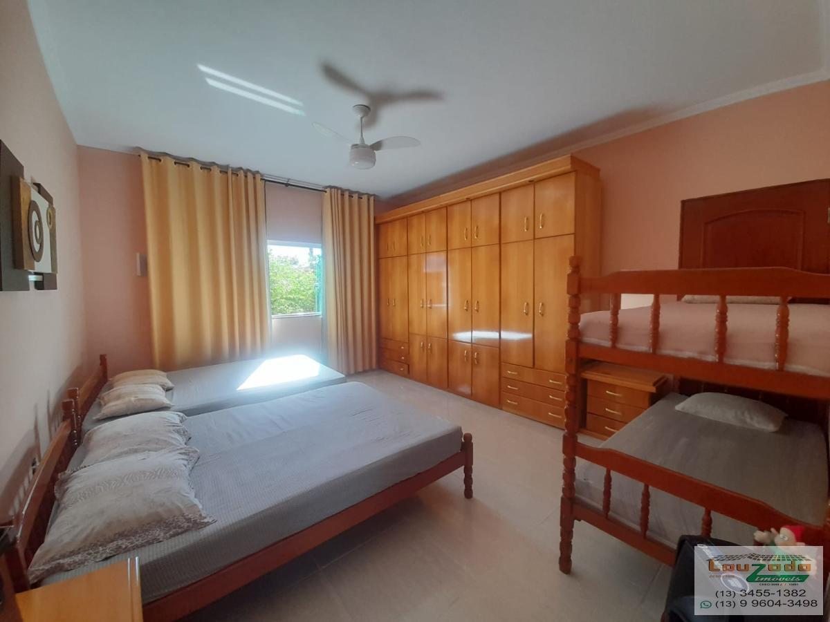 Casa à venda com 3 quartos, 360m² - Foto 19