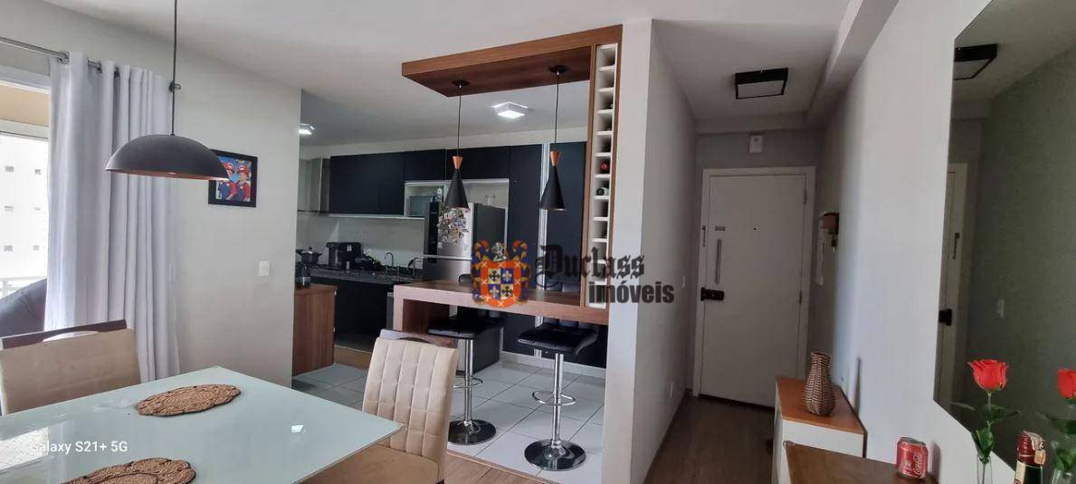 Apartamento à venda com 3 quartos, 94m² - Foto 4