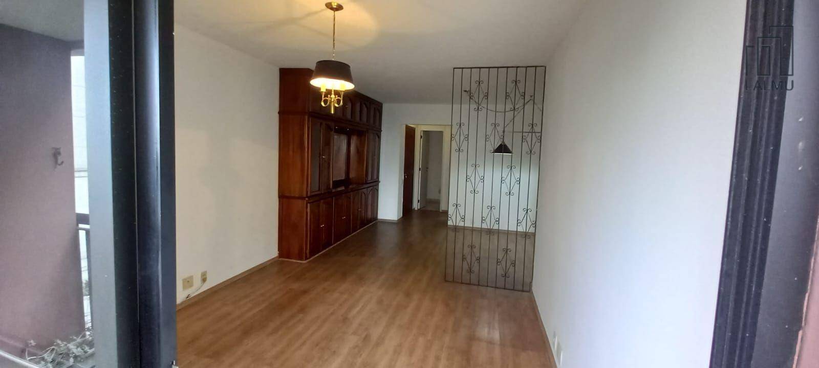 Apartamento para alugar com 4 quartos, 130m² - Foto 44