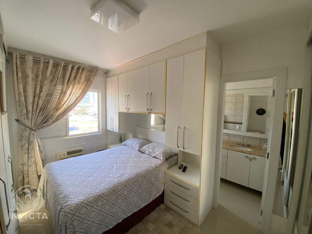 Apartamento à venda com 3 quartos, 116m² - Foto 11