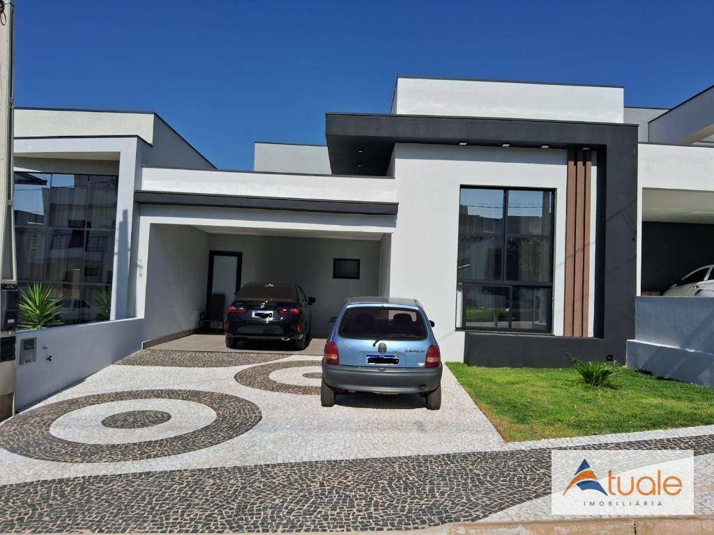 Casa de Condomínio à venda com 3 quartos, 207m² - Foto 1