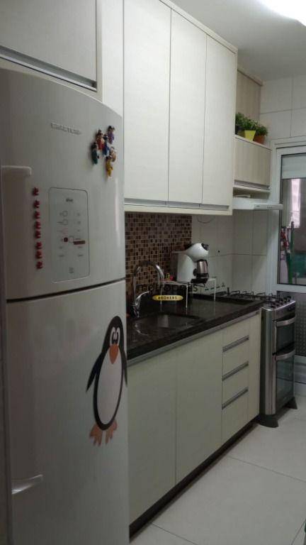 Apartamento à venda com 2 quartos, 68m² - Foto 5