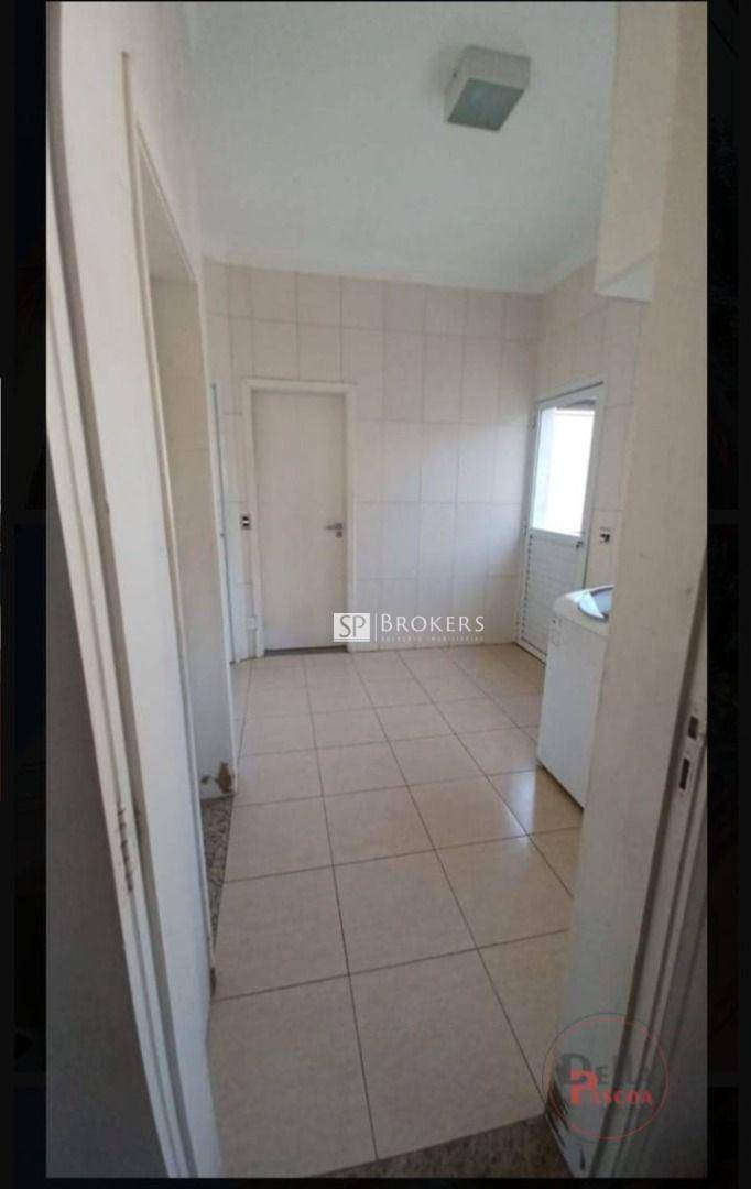 Casa à venda com 3 quartos, 345m² - Foto 4