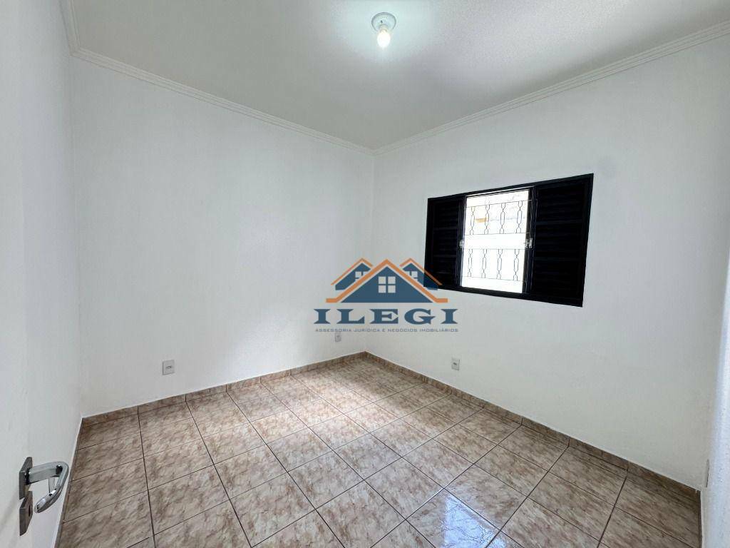 Casa à venda com 2 quartos, 80m² - Foto 18