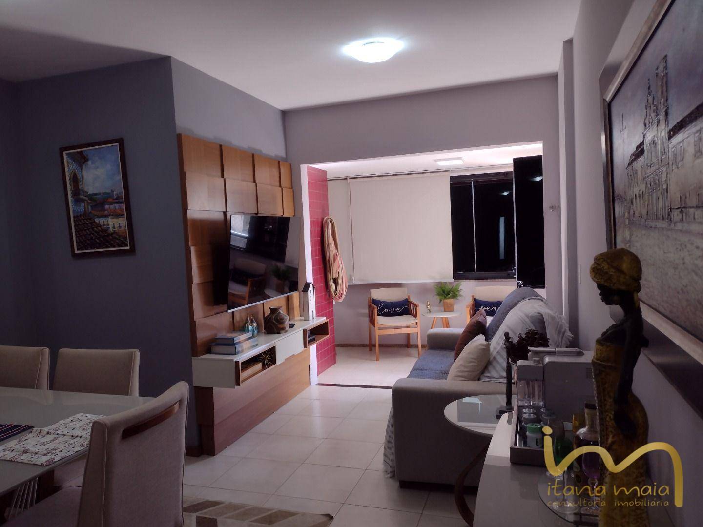 Apartamento à venda com 2 quartos, 80m² - Foto 1