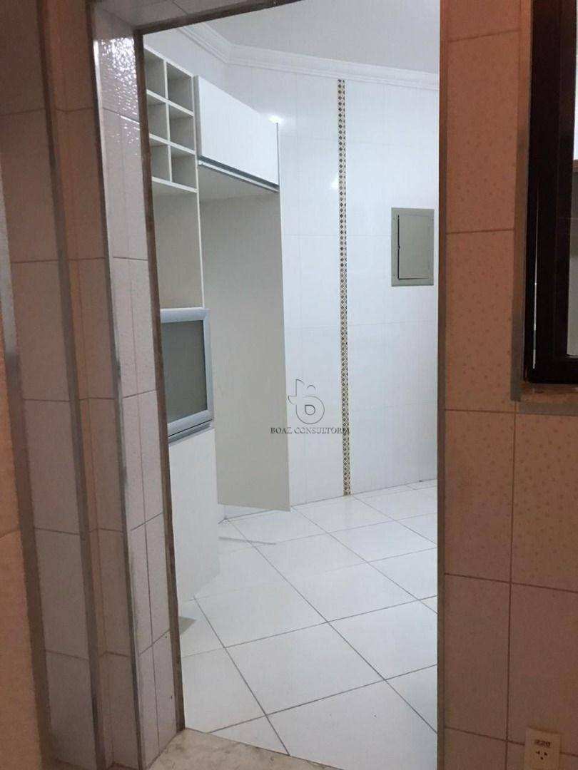 Apartamento à venda com 3 quartos, 112m² - Foto 9