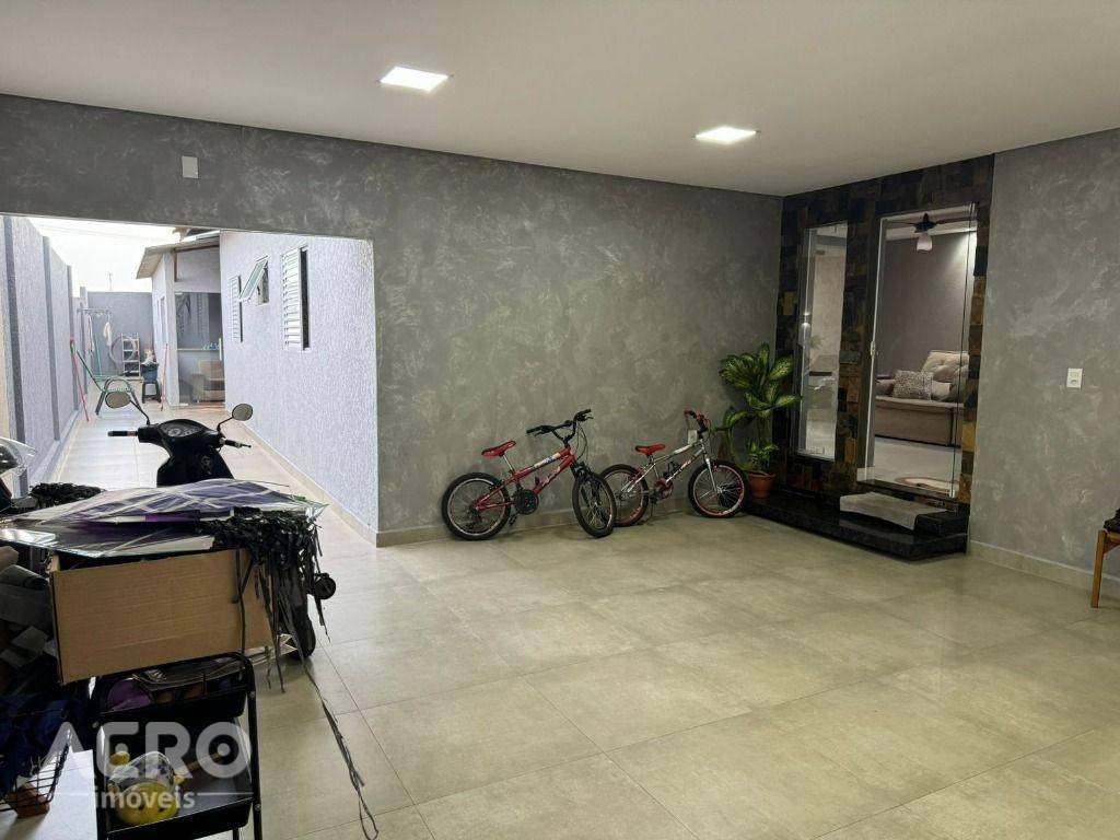 Casa à venda com 2 quartos, 200m² - Foto 12