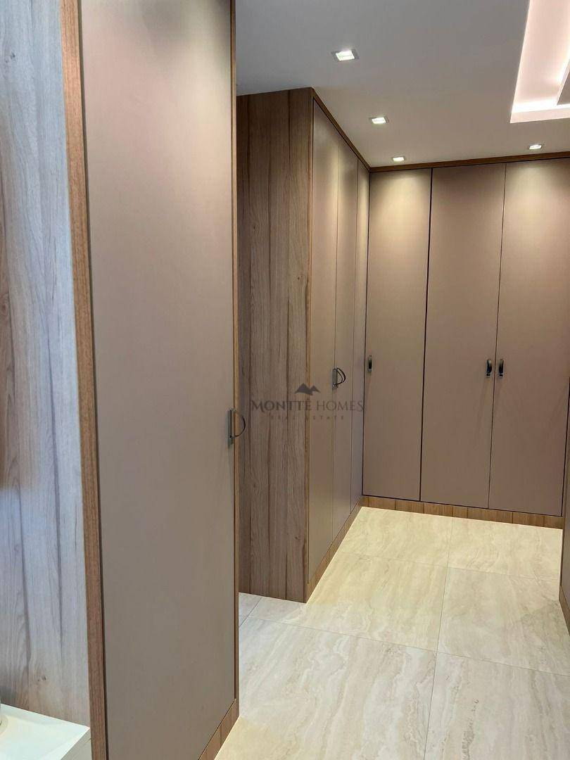 Apartamento à venda com 4 quartos, 269m² - Foto 18