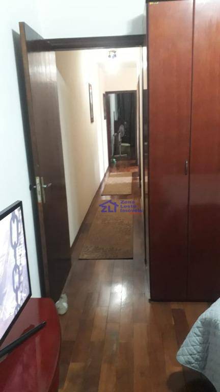 Sobrado à venda com 3 quartos, 190m² - Foto 25