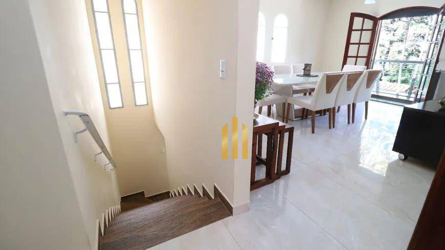 Sobrado à venda com 4 quartos, 294m² - Foto 18