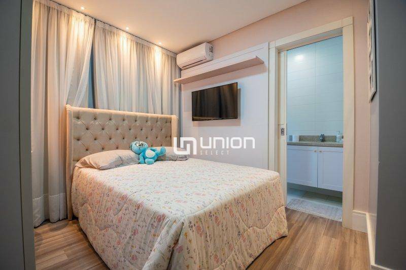 Apartamento à venda com 4 quartos, 232m² - Foto 19