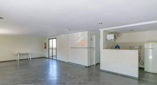 Apartamento à venda com 3 quartos, 75m² - Foto 8