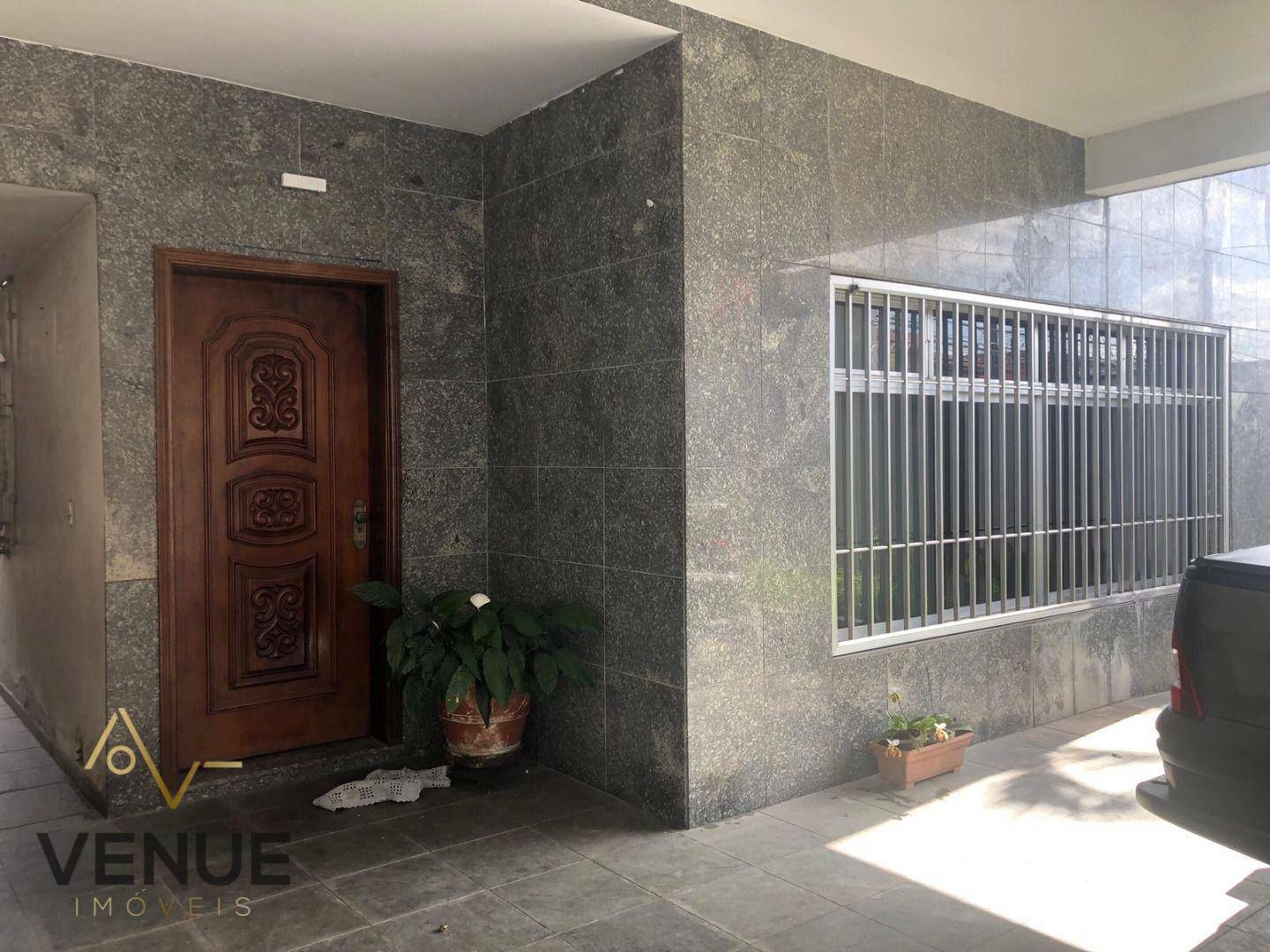 Sobrado à venda com 4 quartos, 450M2 - Foto 13