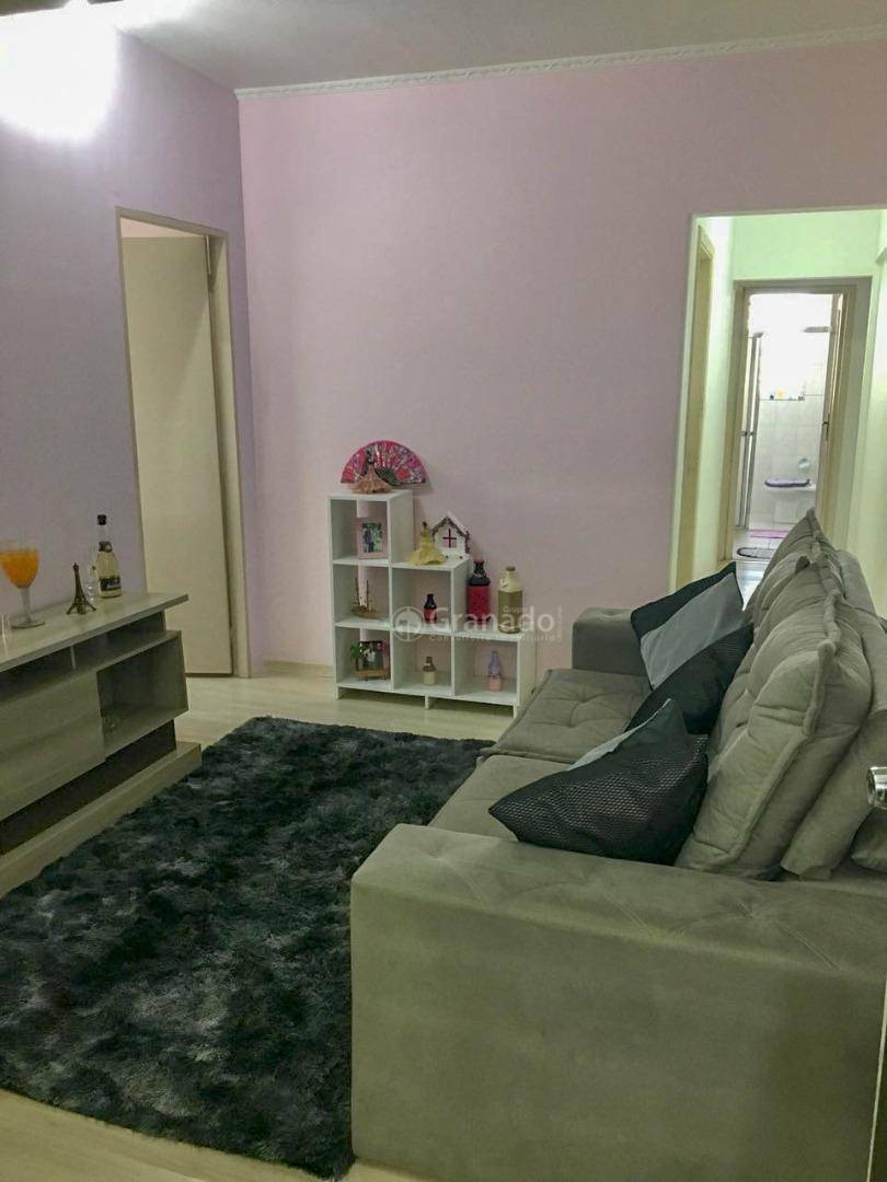 Apartamento à venda com 3 quartos, 85m² - Foto 2