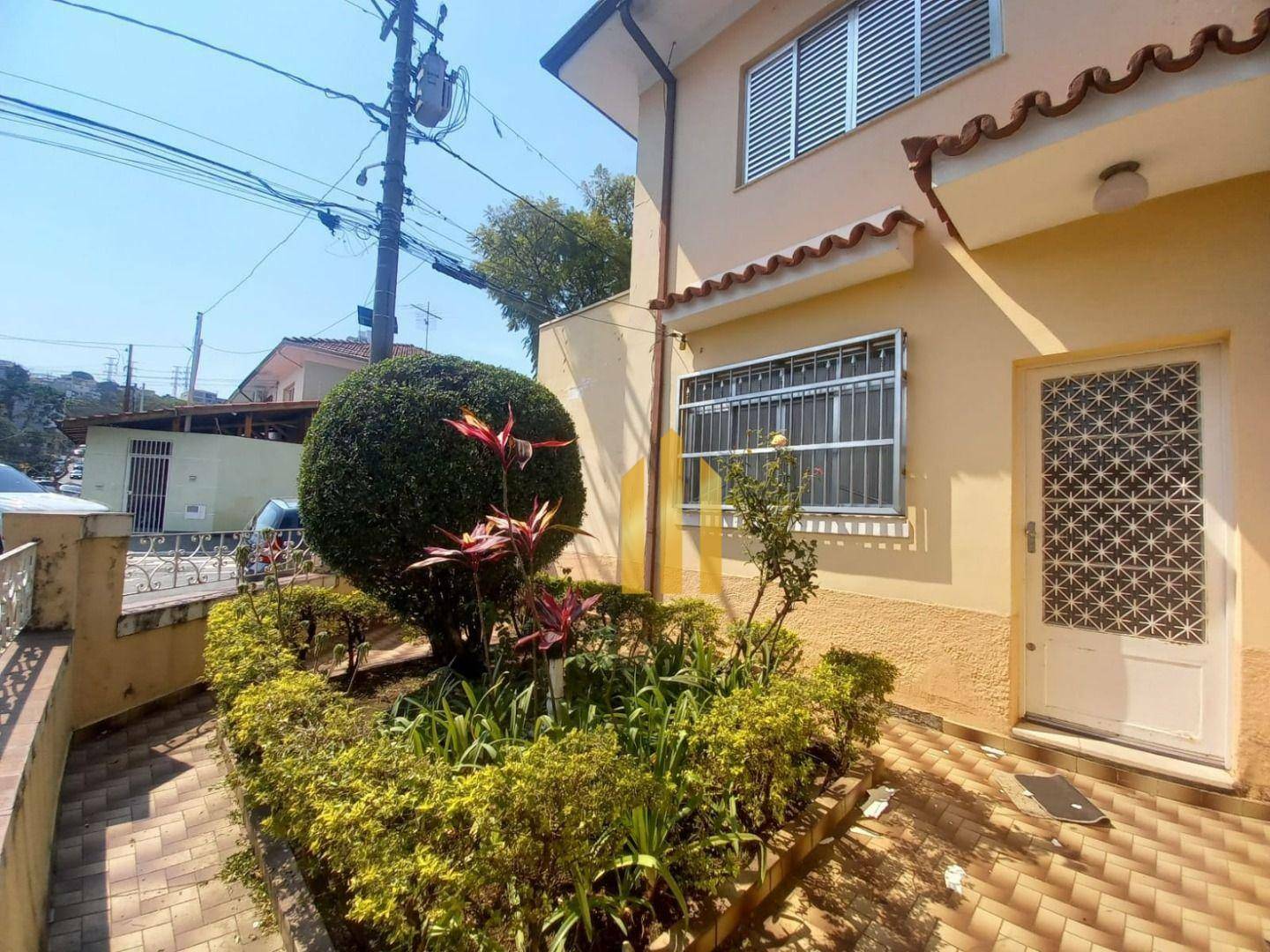 Sobrado à venda com 3 quartos, 150m² - Foto 1