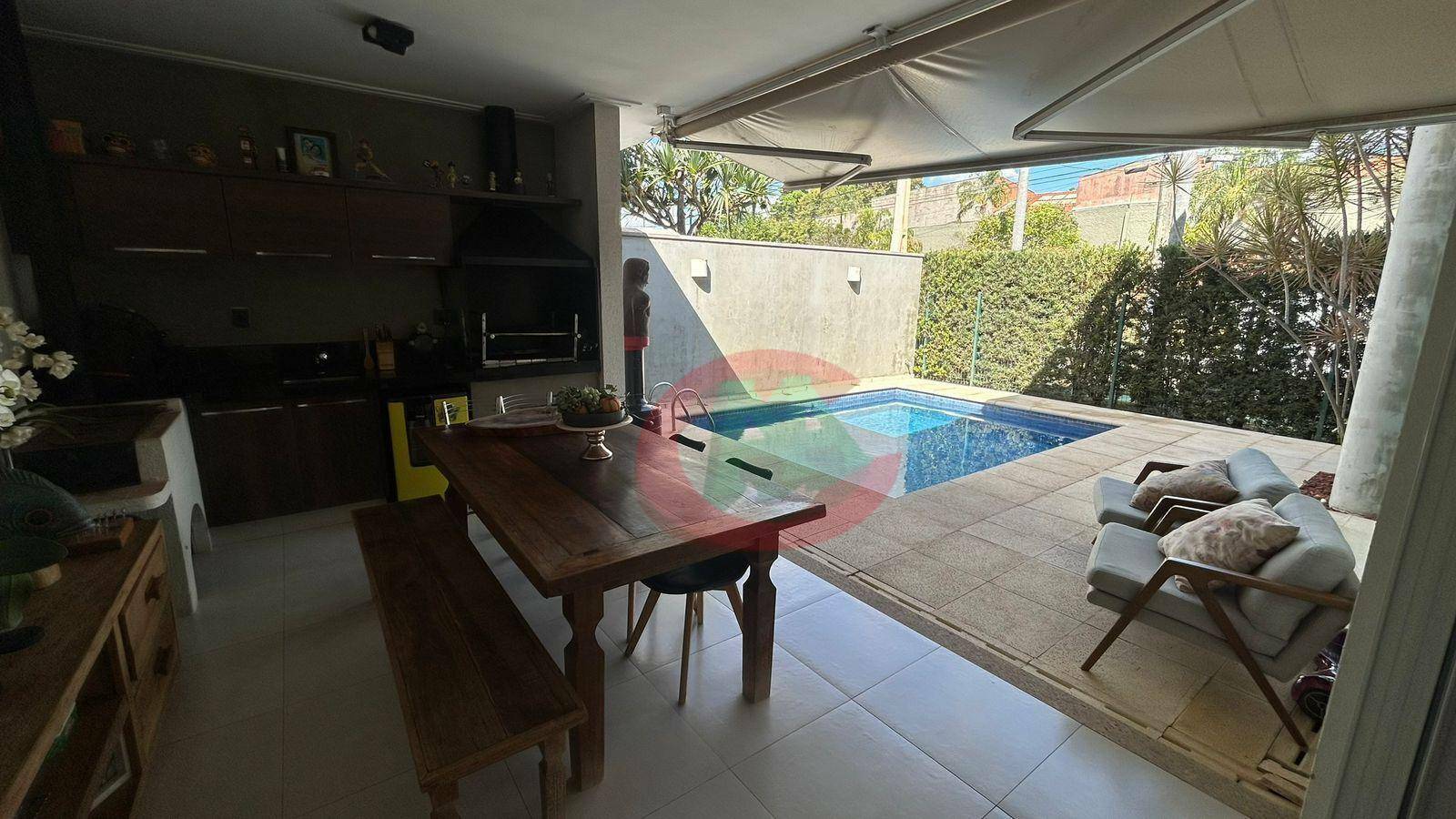 Sobrado à venda com 4 quartos, 250m² - Foto 11