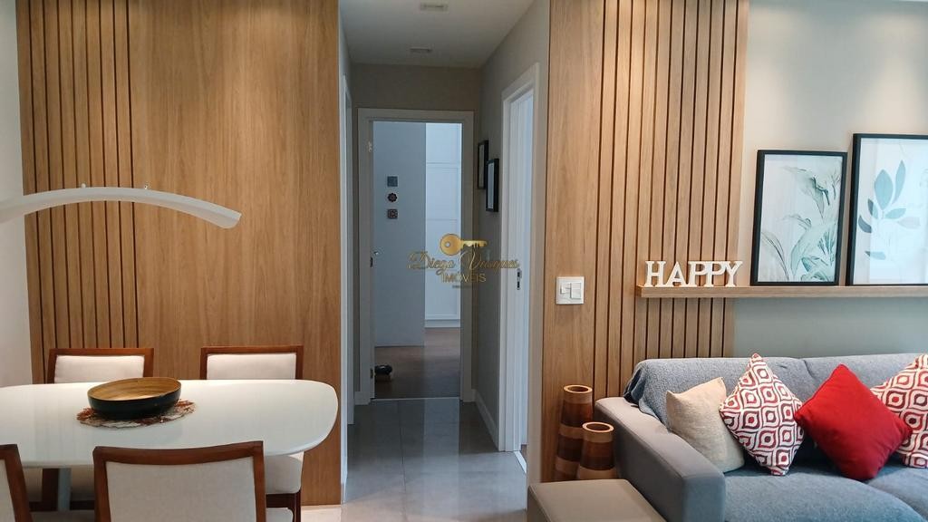 Apartamento à venda com 2 quartos, 71m² - Foto 4
