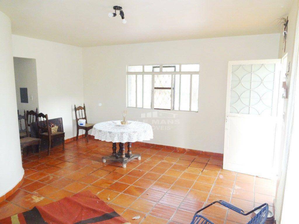 Chácara à venda com 3 quartos, 279m² - Foto 11