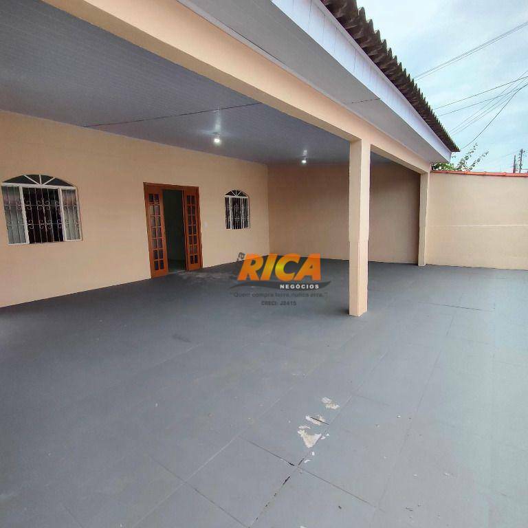 Casa à venda com 3 quartos, 220m² - Foto 6