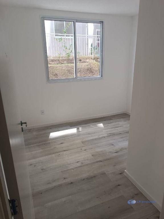 Apartamento para alugar com 2 quartos, 44m² - Foto 4