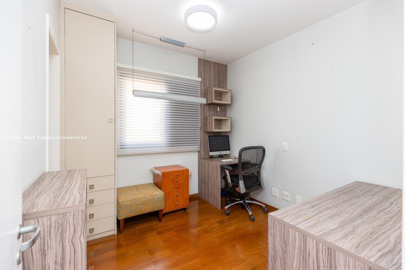 Apartamento à venda com 3 quartos, 161m² - Foto 26