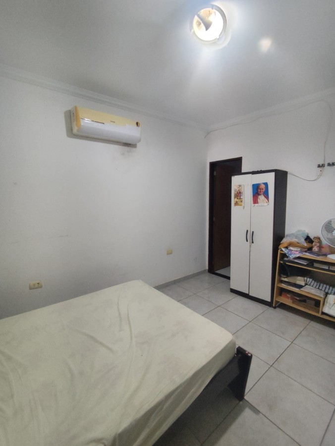 Casa à venda com 5 quartos, 200m² - Foto 7