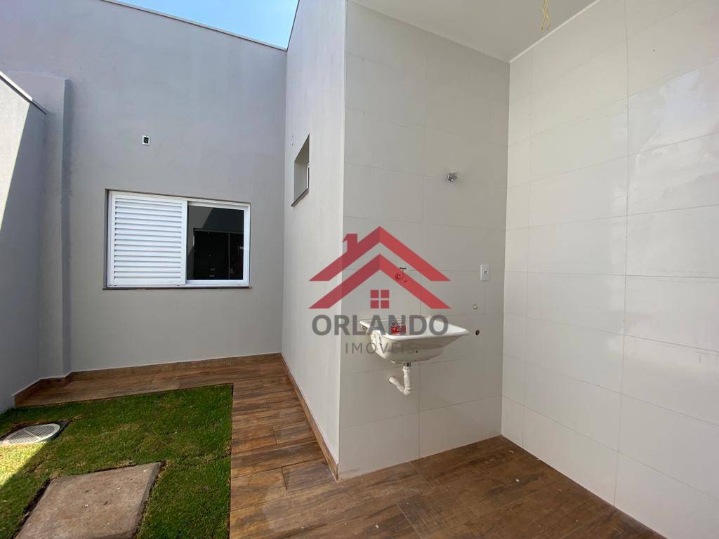 Casa à venda com 2 quartos, 71m² - Foto 12