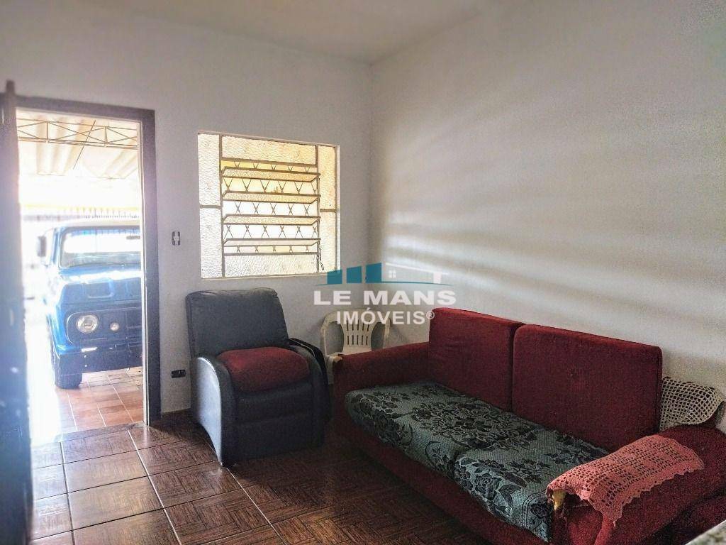 Casa à venda com 3 quartos, 153m² - Foto 3