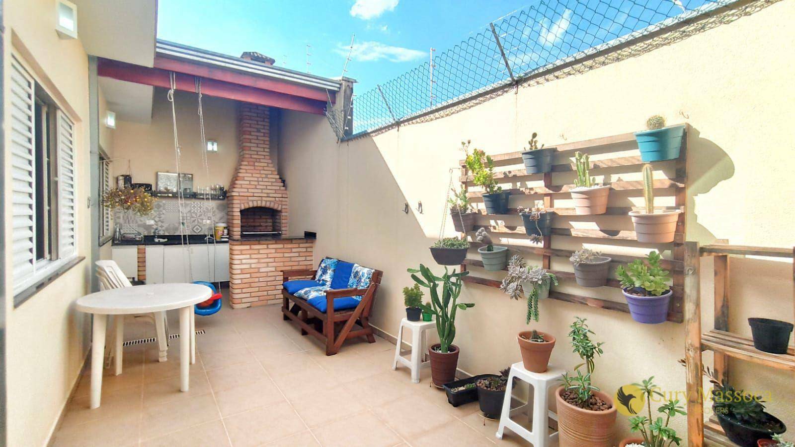 Casa à venda com 3 quartos, 95m² - Foto 3