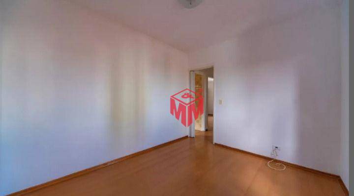 Apartamento à venda com 2 quartos, 62m² - Foto 11