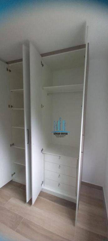 Apartamento à venda com 2 quartos, 65m² - Foto 3