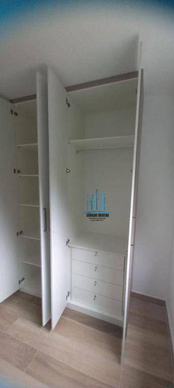 Apartamento à venda com 2 quartos, 65m² - Foto 4