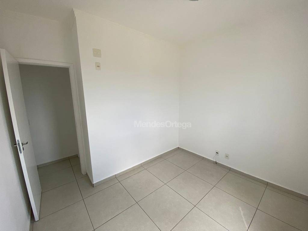 Apartamento à venda com 3 quartos, 78m² - Foto 9