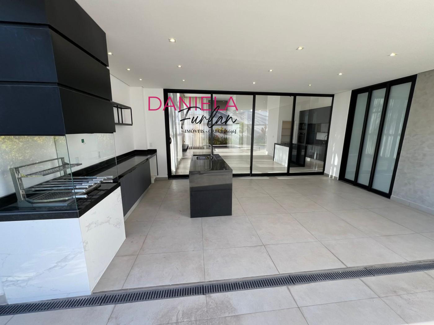 Casa de Condomínio para alugar com 3 quartos, 250m² - Foto 16