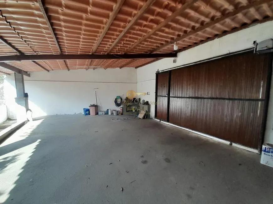 Casa à venda com 3 quartos, 627m² - Foto 20