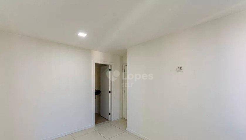 Apartamento à venda com 2 quartos, 67m² - Foto 7