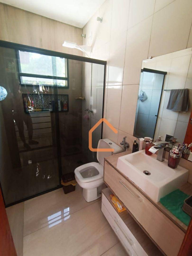 Casa à venda com 3 quartos, 240m² - Foto 26