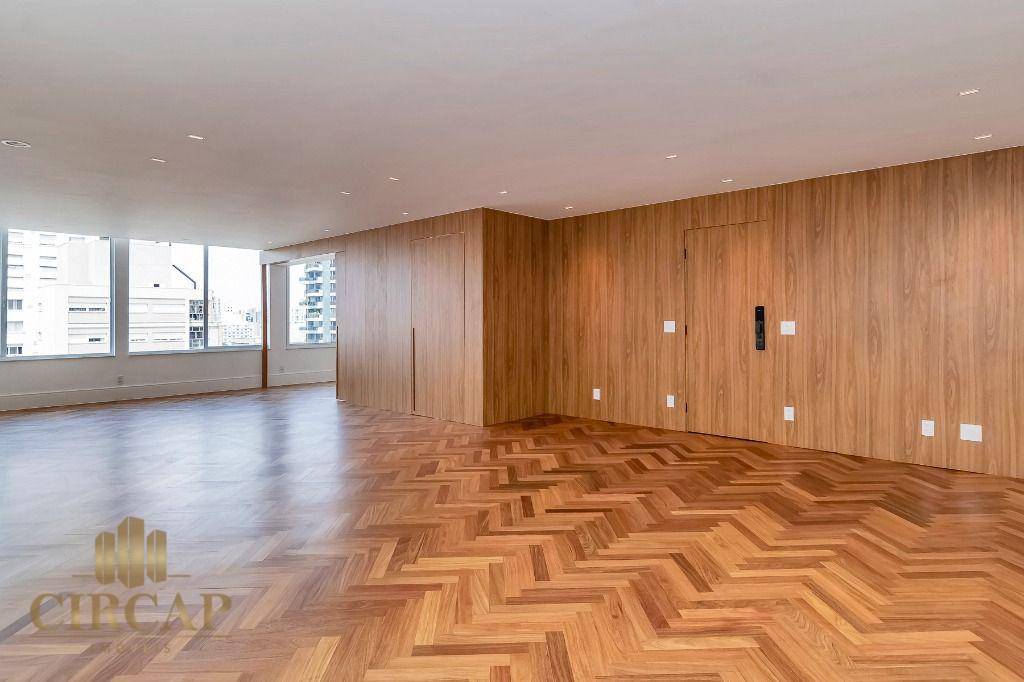 Apartamento à venda com 3 quartos, 290m² - Foto 2