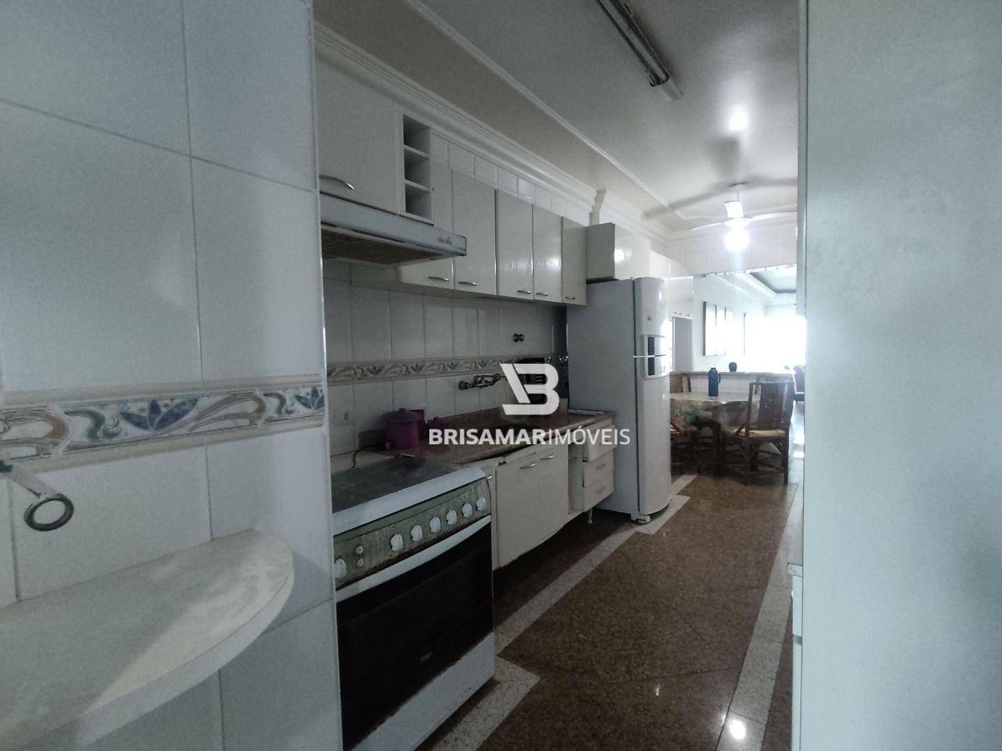 Apartamento à venda com 4 quartos, 220m² - Foto 32